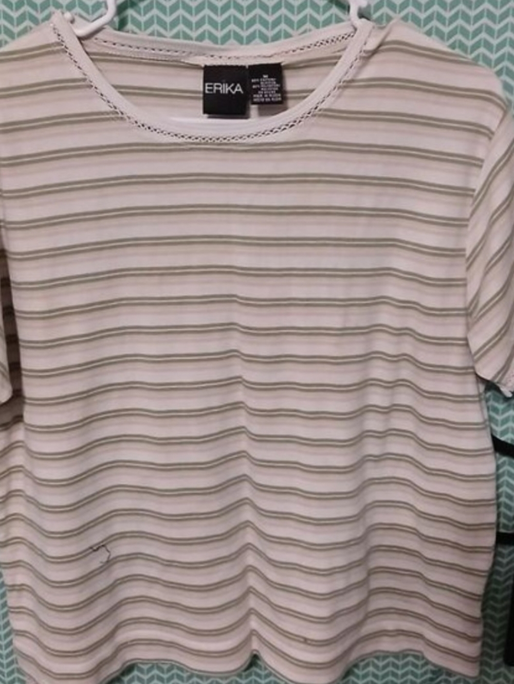 Erika Green and White Striped Tee - Medium - Picture 4 of 4